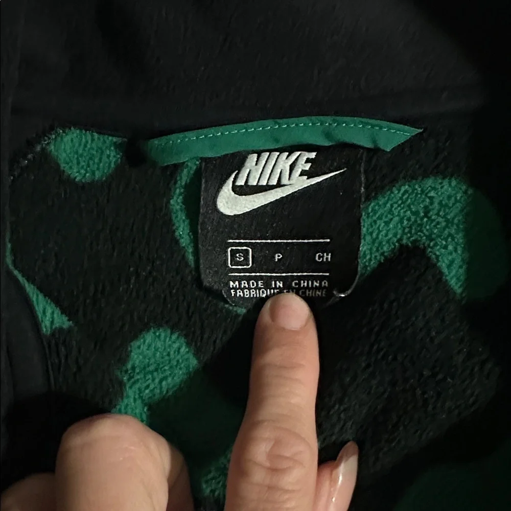 Men’s NYC Parks Nike Green and Black quarter zip